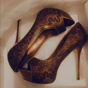 Baker woman’ heels